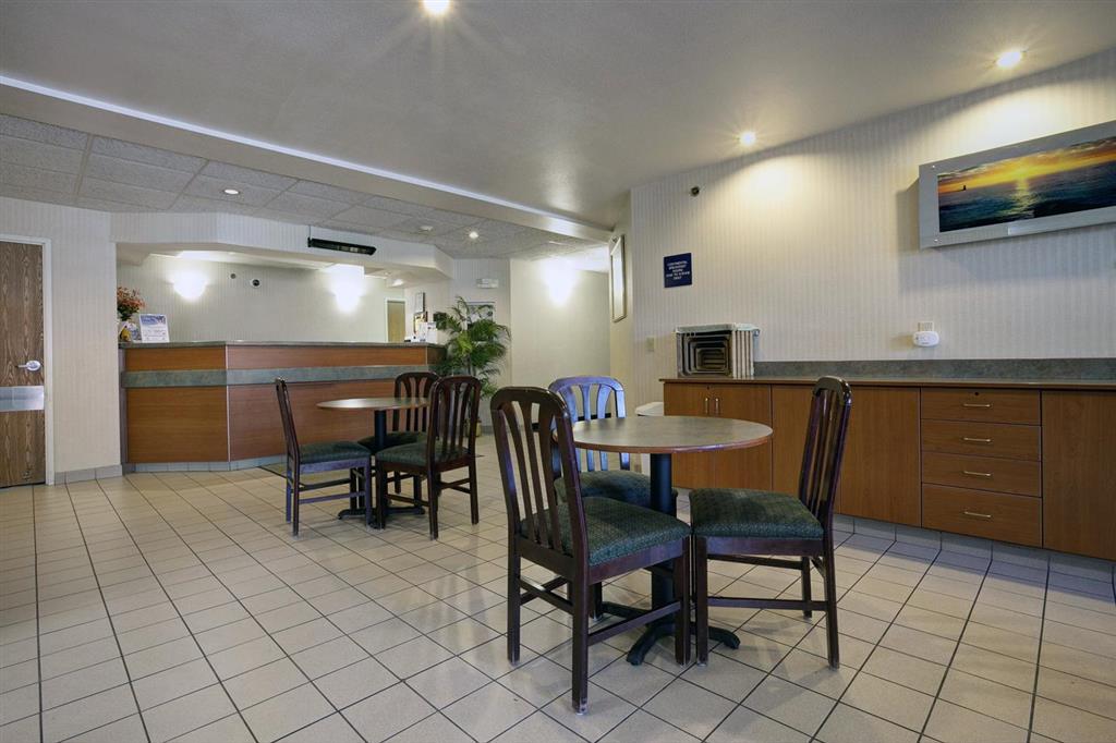 Americas Best Value Inn Racine Facilities photo